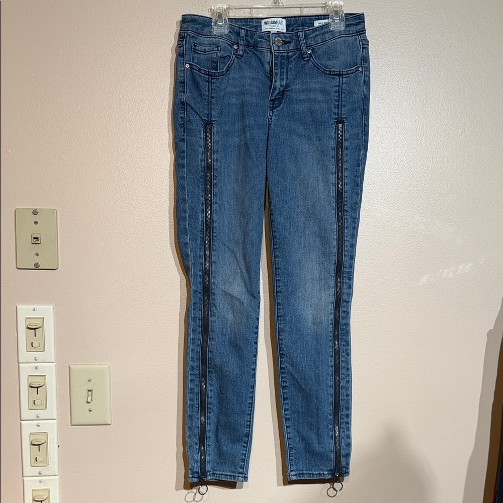 William Rast Blue Skinny Jeans with zipper Accents